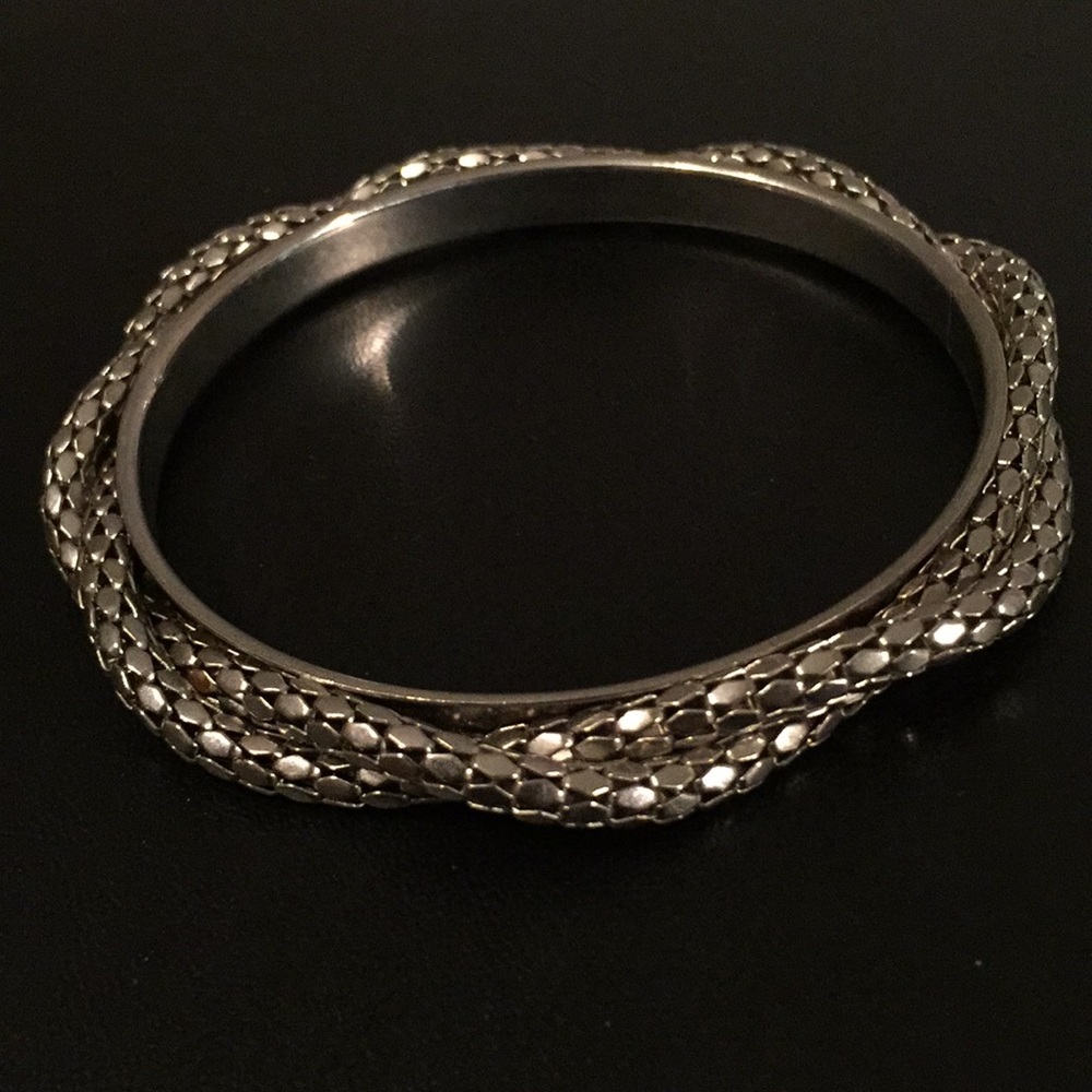 Doubled metallic beads silver bracelet